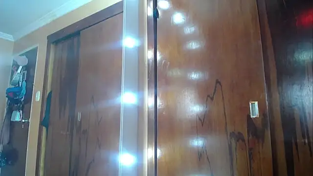 miss_lilieth's cam snapshot