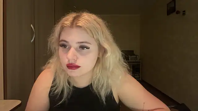 sunshinyflash's cam snapshot