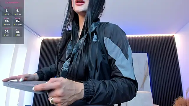 charlottewhitte's cam snapshot