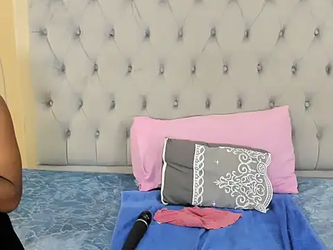 SexyAdelexx's cam snapshot