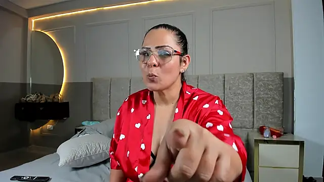 miia_pervert_'s cam snapshot