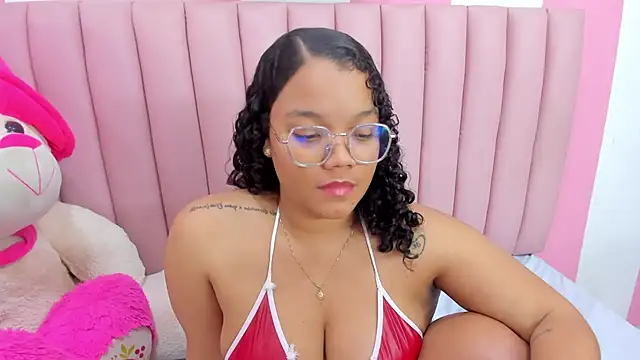 ISABELLA_020's cam snapshot