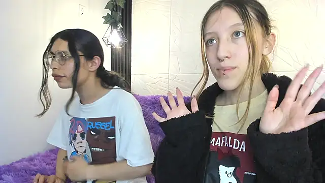 BRIAR_AND_BLAIR's cam snapshot