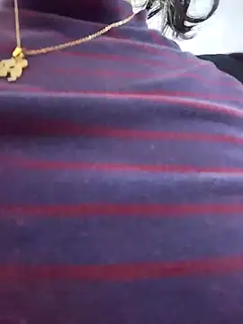 Lily-o's cam snapshot