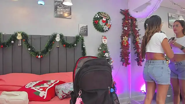 kendra_london's cam snapshot