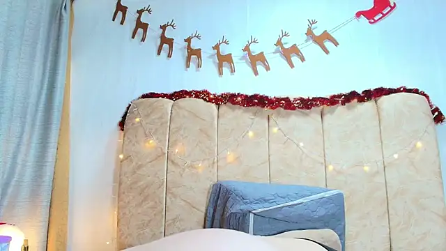 Zoe_Curvy's cam snapshot