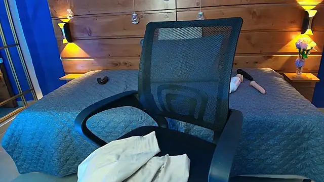 lisa_casper's cam snapshot