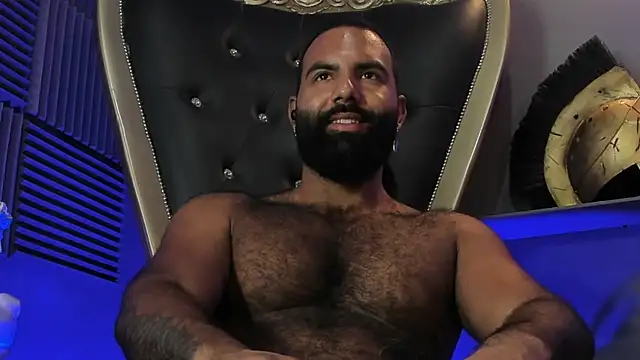 BeardAndrew live sex cam