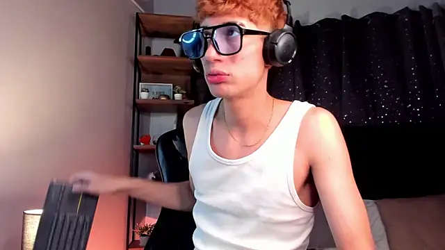 NovaaWheler's cam snapshot