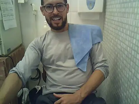 HS-hotsmile's cam snapshot