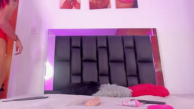 ValeryTs1 live sex cam