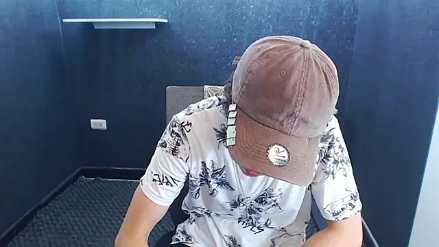 Kerverr_'s cam snapshot