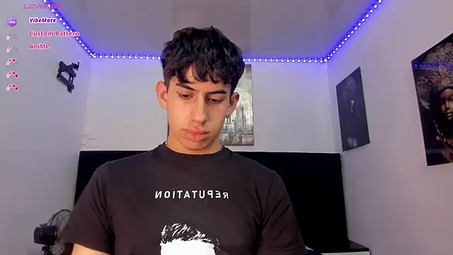 Aaron_Spencer13's cam snapshot