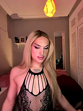 Crystal_________ live sex cam