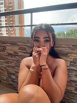 emma_andrew1 live sex cam