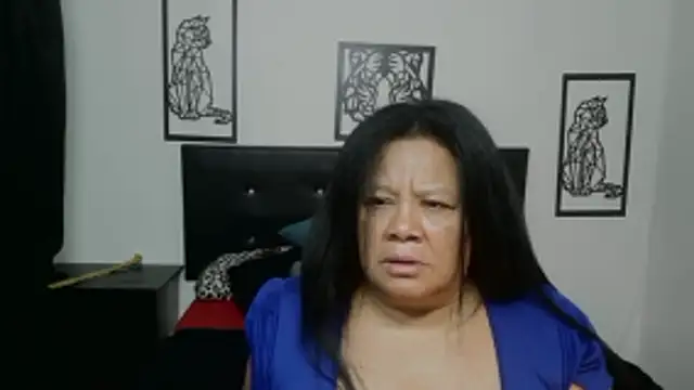 Shanttal0272 live sex cam