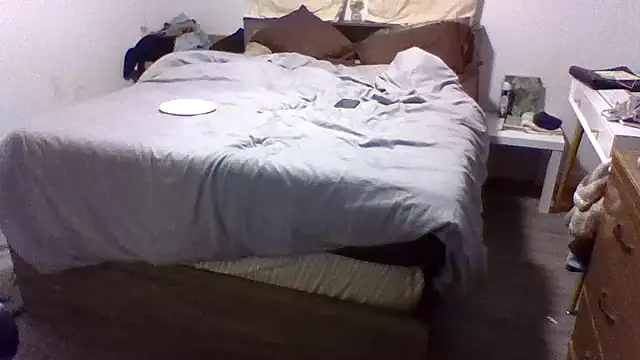 DirtyLittleKimberleigh live sex cam