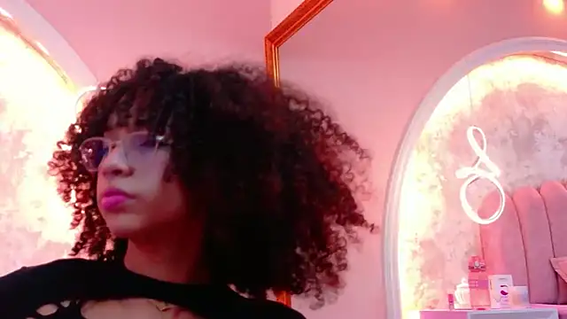 CamilaJohnston's cam snapshot