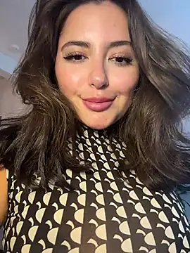 sukhakunis1 live sex cam