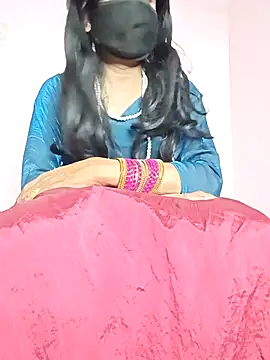 Lovely_Ladyboy_star live sex cam