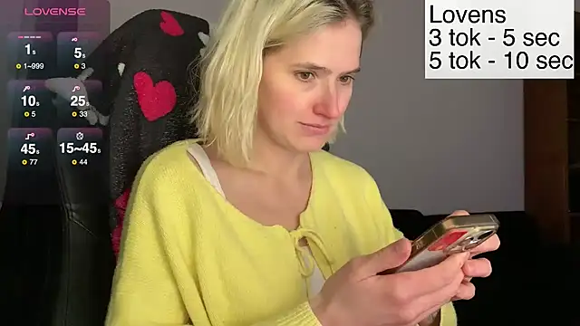 Sexy_Sweets's cam snapshot