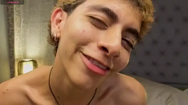 Matty_Sparkk live sex cam