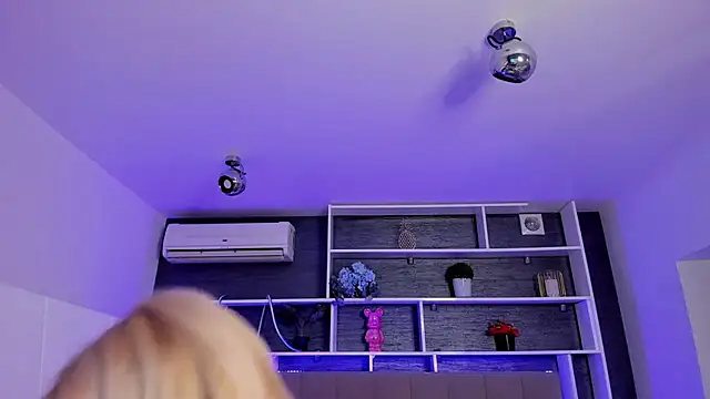 SabrinaSharm's cam snapshot