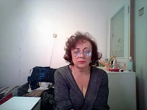 Julia54391's cam snapshot