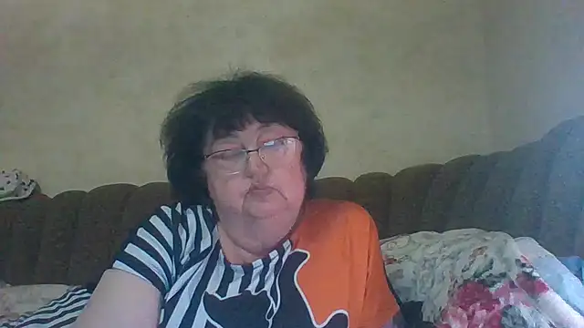 MilaSky5303's cam snapshot