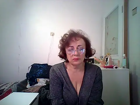 Julia54391's cam snapshot