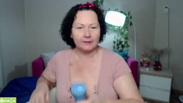 milf_hornys's cam snapshot