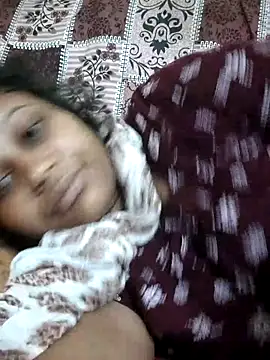 sweetqueen143 live sex cam