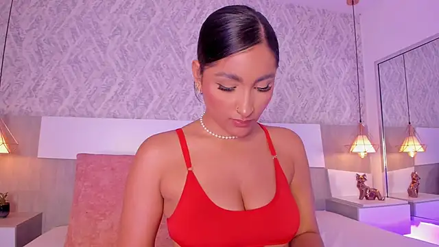 AishaPeyton's cam snapshot