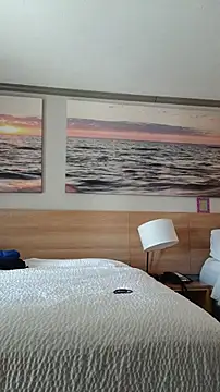 MZThang2Kute's cam snapshot