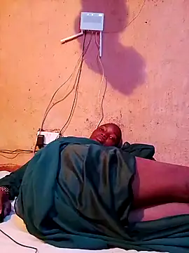 cute_naimah live sex cam