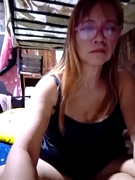 SexyHottMom's cam snapshot