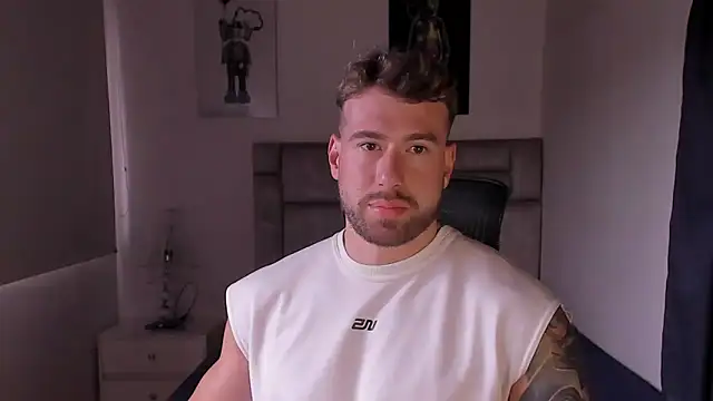 paul_rogerr live sex cam