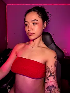 Crystal_Dluna's cam snapshot