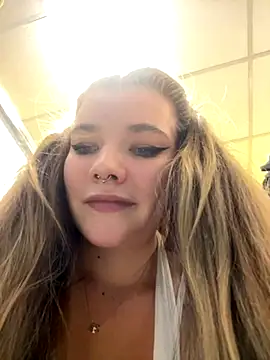 Holy_Tereza's cam snapshot