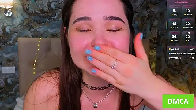 KateBleare live sex cam