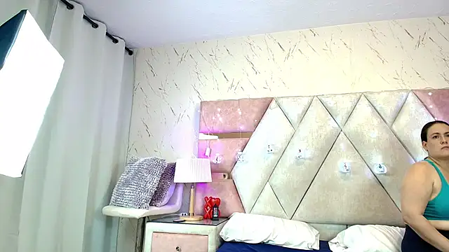 anastasia_marco's cam snapshot