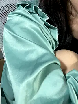 Mina048 live sex cam