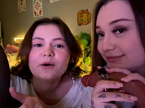 MoonIvy_ live sex cam