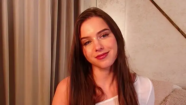 Olivia_Mourr's cam snapshot