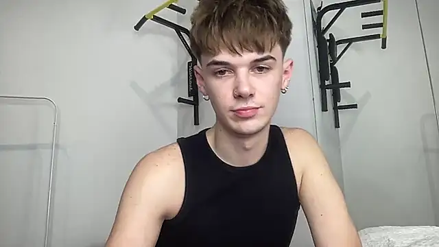 Milk_Guy live sex cam