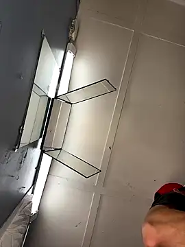 sexyhotstud12 live sex cam