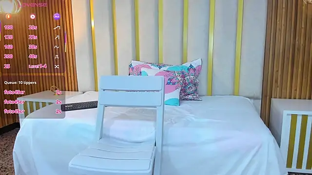 love_mommy live sex cam