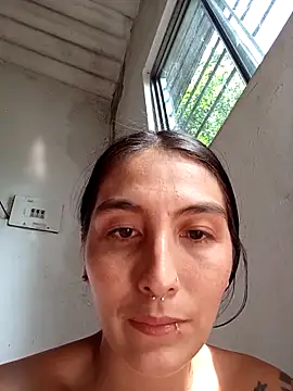 single_mother_indecent's cam snapshot