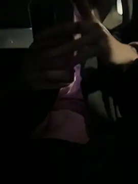 LoraaDoll live sex cam