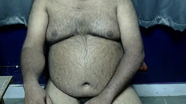 hairysubcub_70's cam snapshot